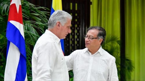 ultima visita de PETRO fue a CUBA